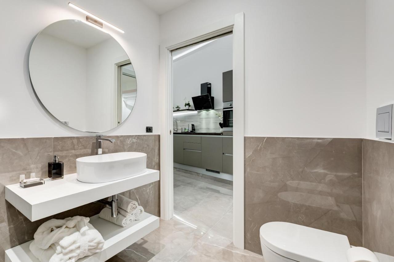 Unoseitre - Luxury Apartment & Suite Róma Kültér fotó