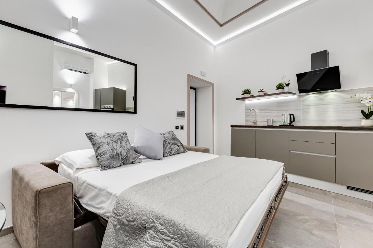 Unoseitre - Luxury Apartment & Suite Róma Kültér fotó